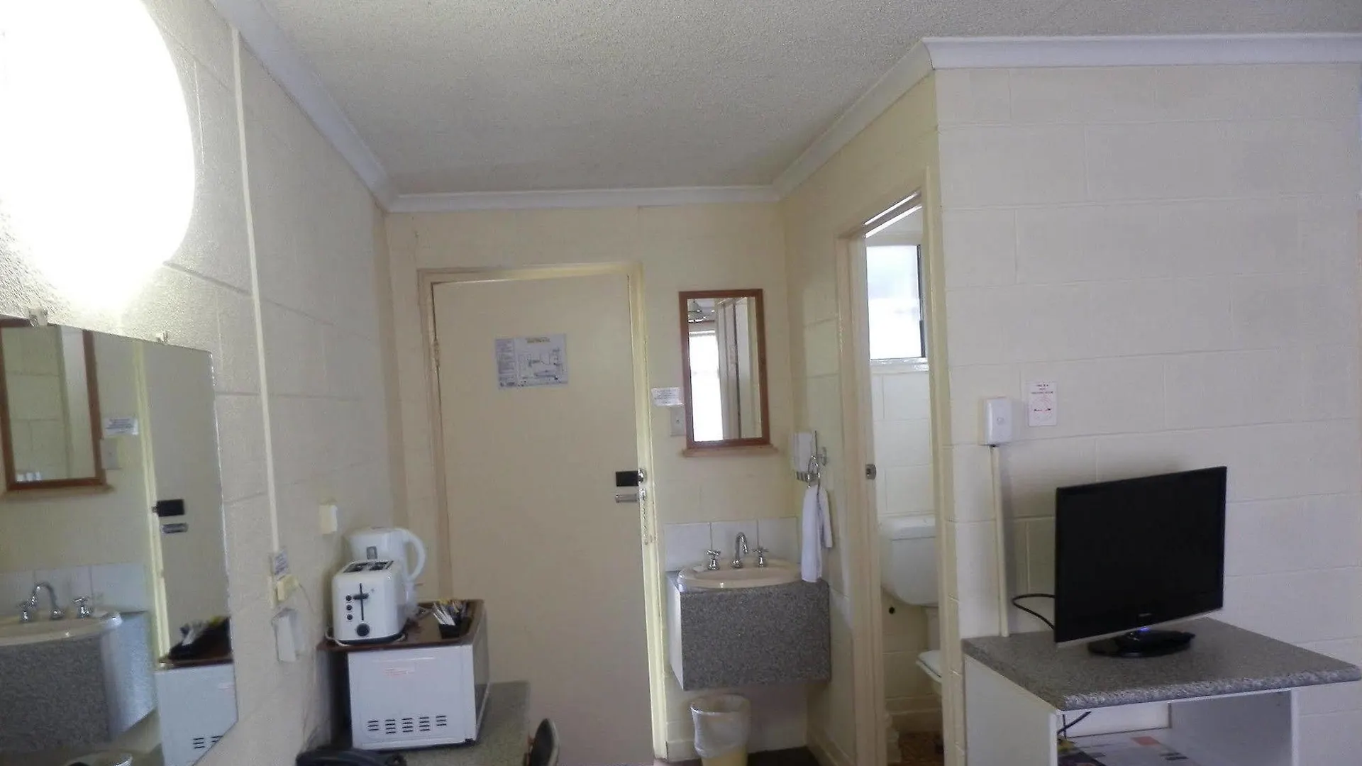 Flying Spur Motel Toowoomba