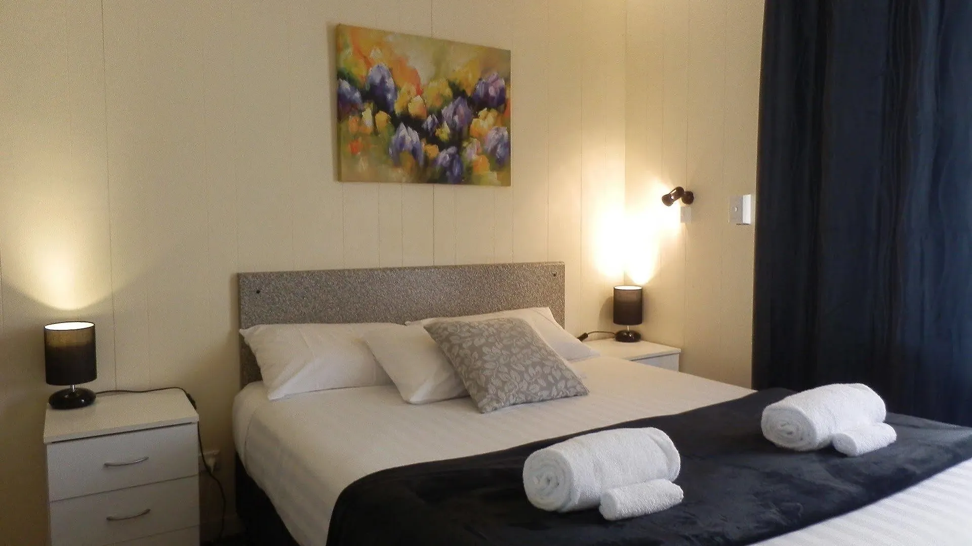 Flying Spur Motel Toowoomba 2*,