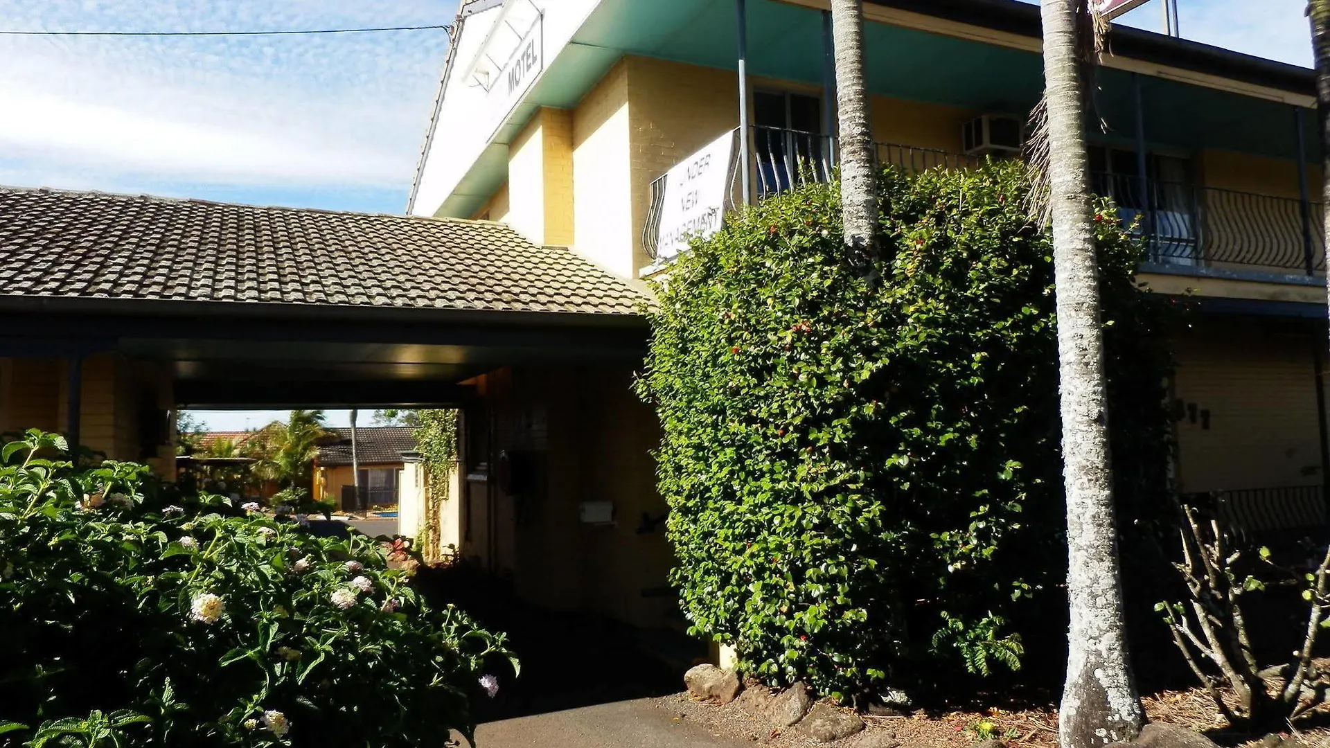 Flying Spur Motel Toowoomba Australia